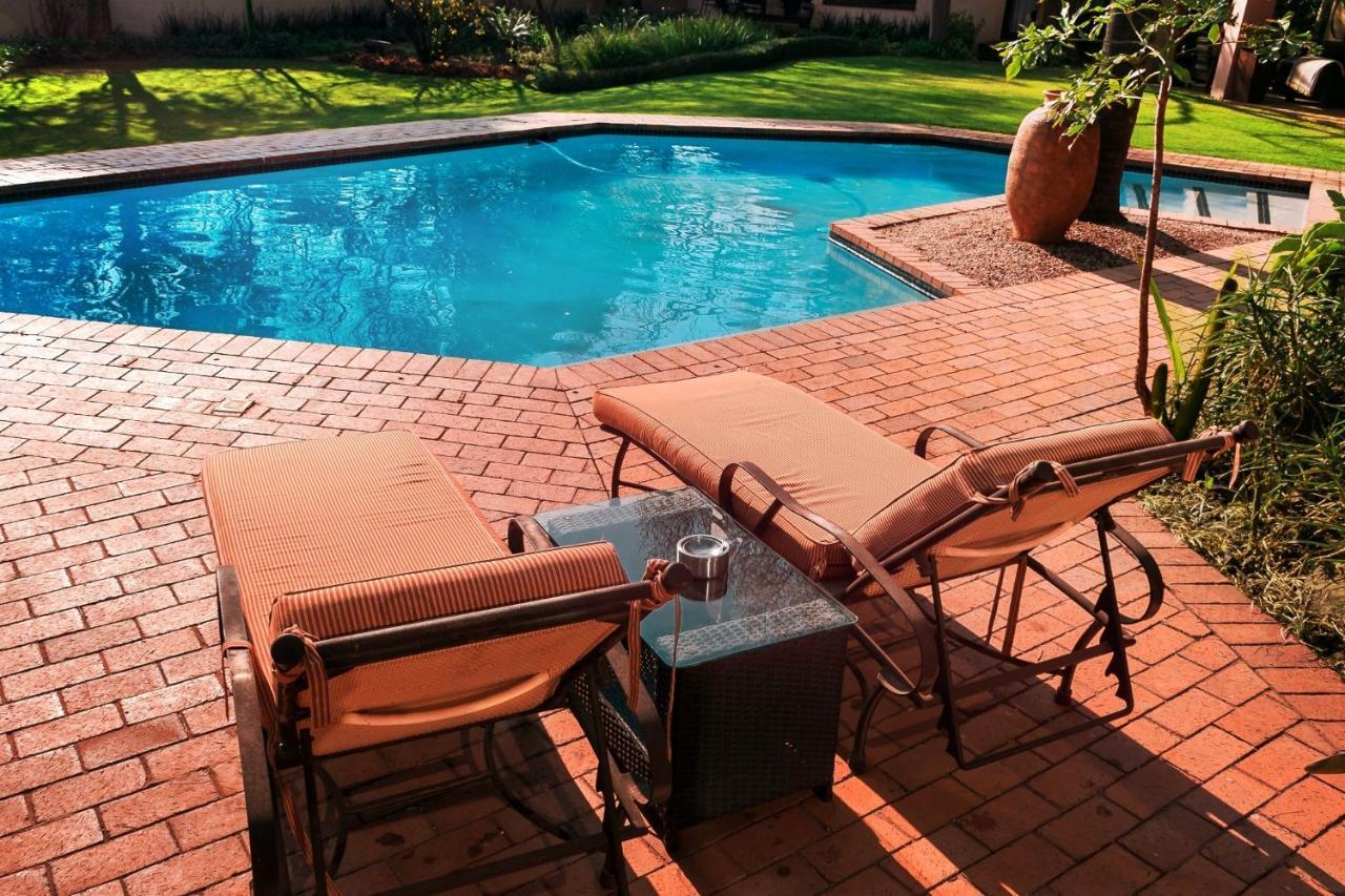 Lourie Lodge Sandton Exterior photo