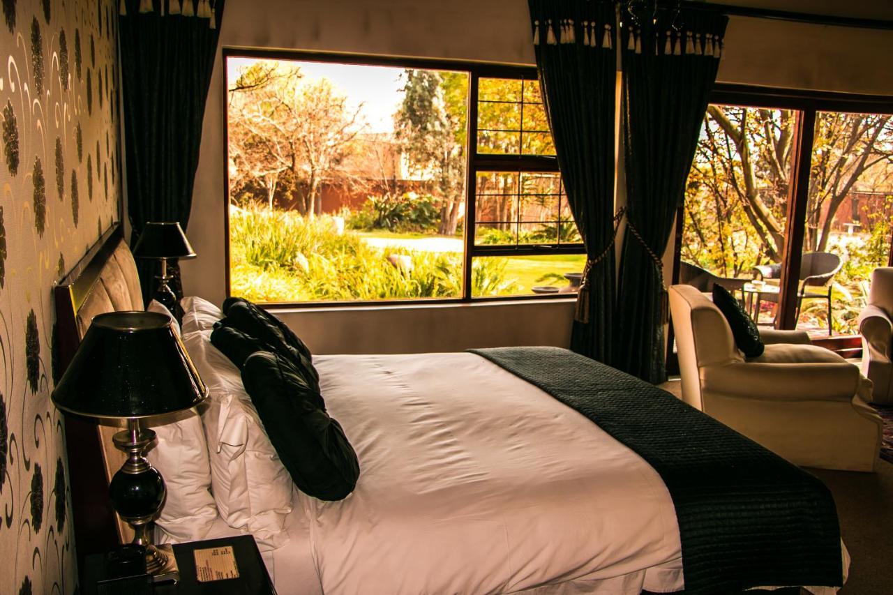 Lourie Lodge Sandton Exterior photo